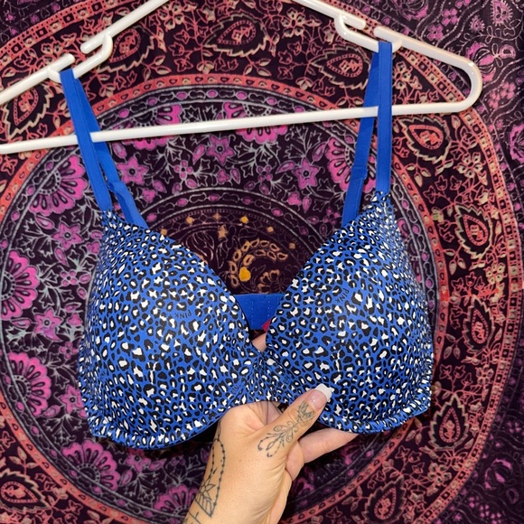 Victoria’s Secret Wear Everywhere Cheetah Push Up Bra - Picture 2 of 5